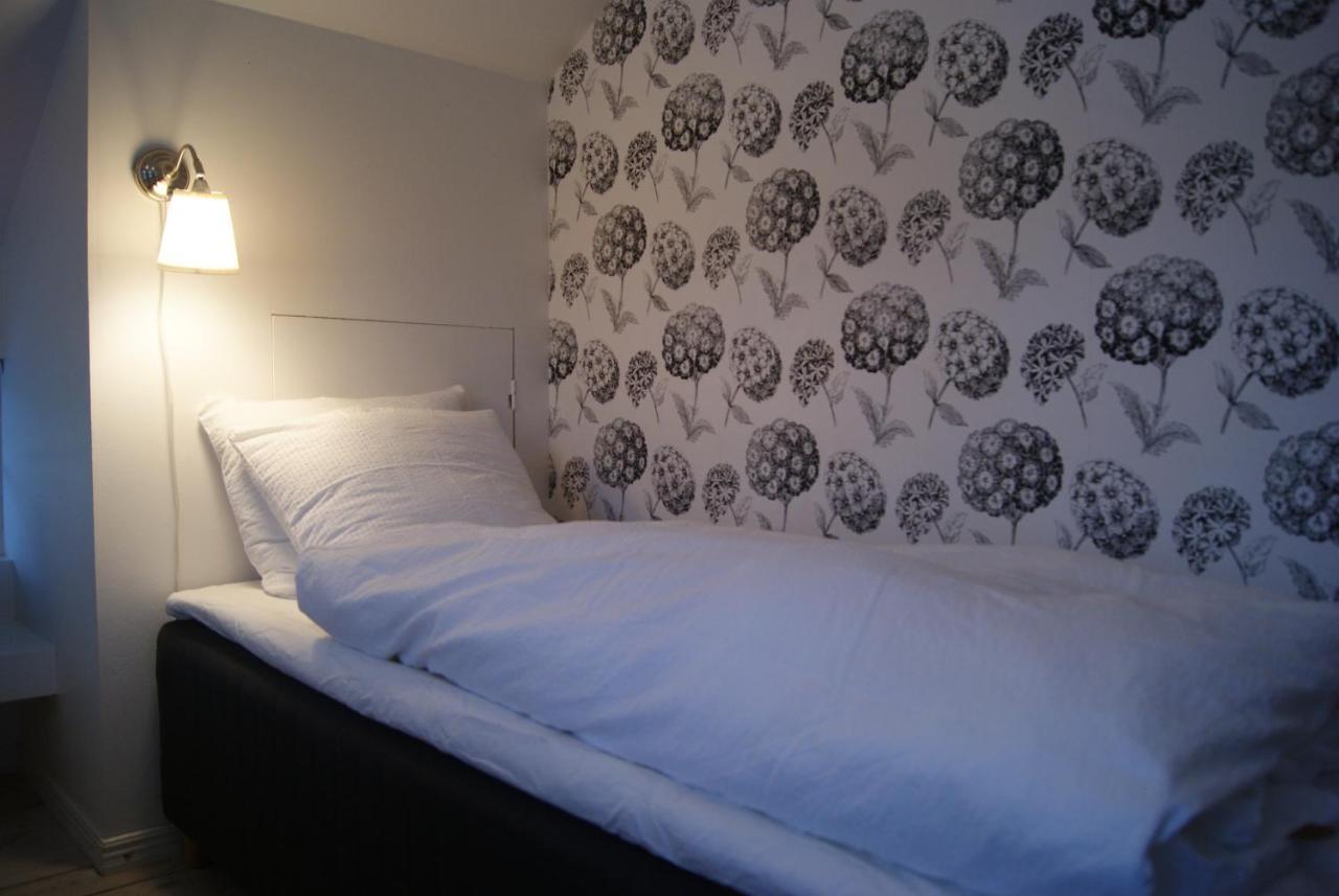 Villa Humlebaek B&B Ngoại thất bức ảnh